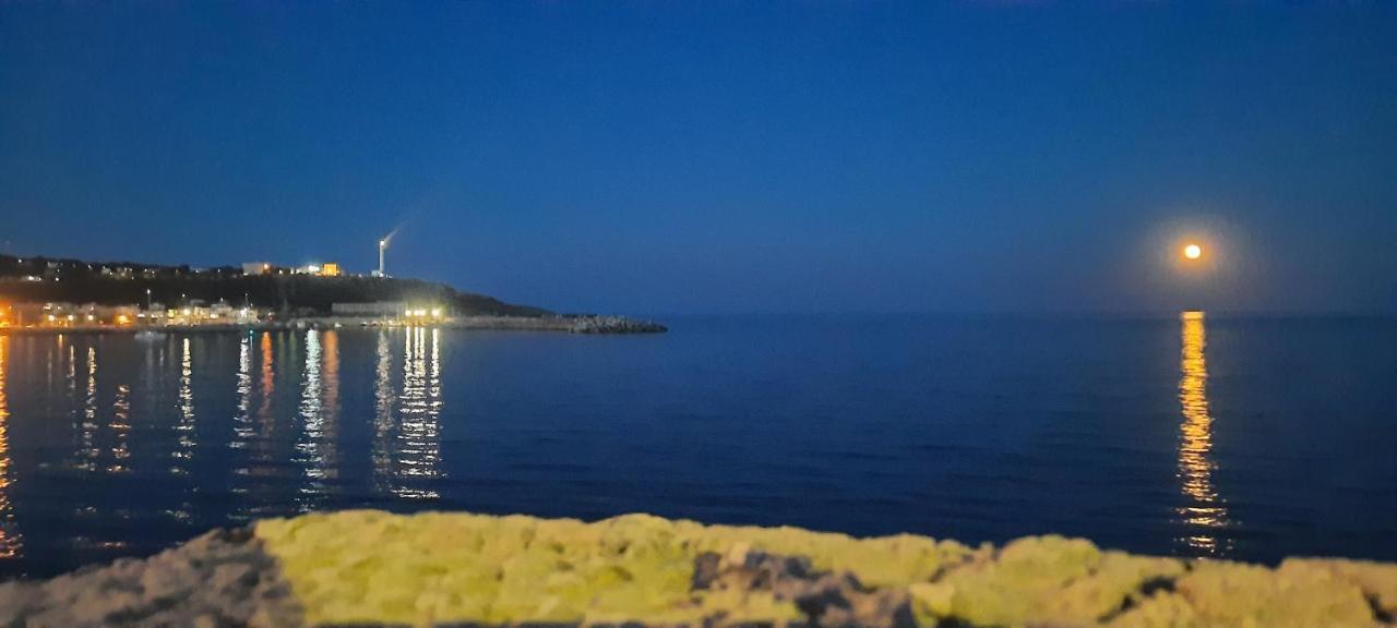 Adua Art Panzió Castrignano del Capo Kültér fotó
