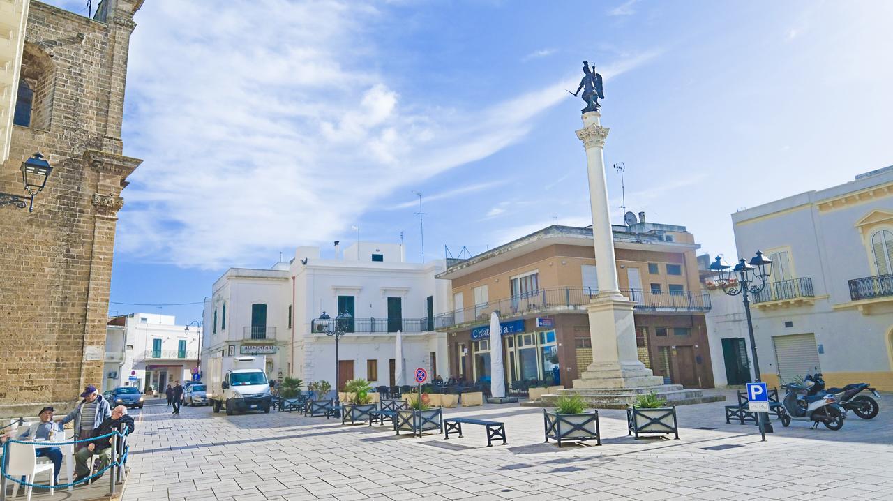 Adua Art Panzió Castrignano del Capo Kültér fotó